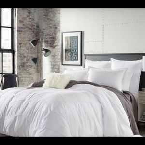 White Courtney Duvet Cover+ insert